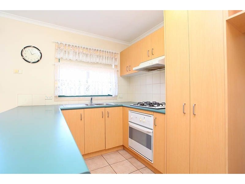 8/24 Widford Street, Glenroy VIC 3046