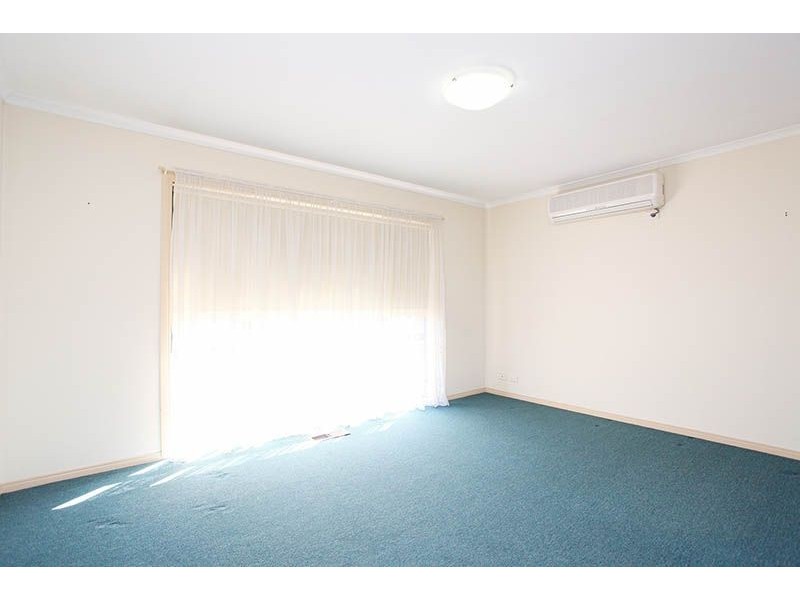 8/24 Widford Street, Glenroy VIC 3046