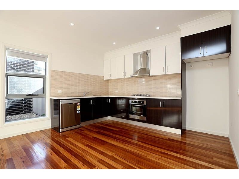 4/39-41 Valencia Street, Glenroy VIC 3046