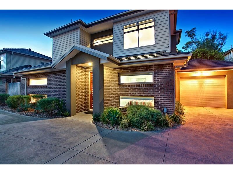 2/3 Chris Court, Oak Park VIC 3046