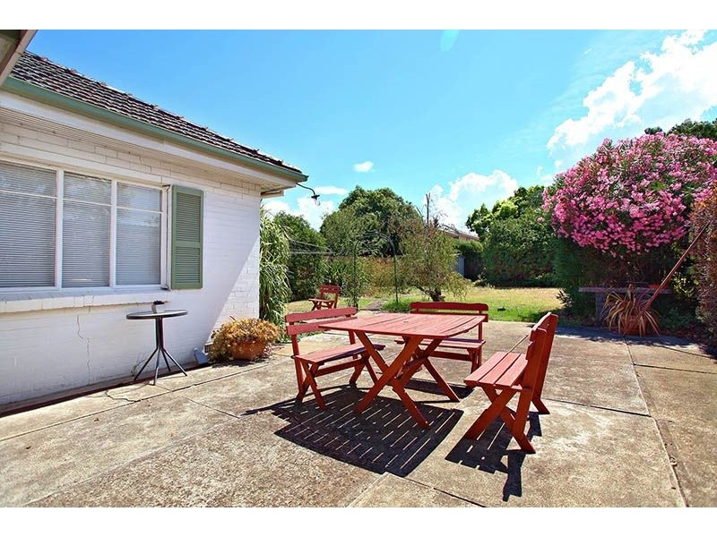 2 Kennedy Street, Glenroy VIC 3046