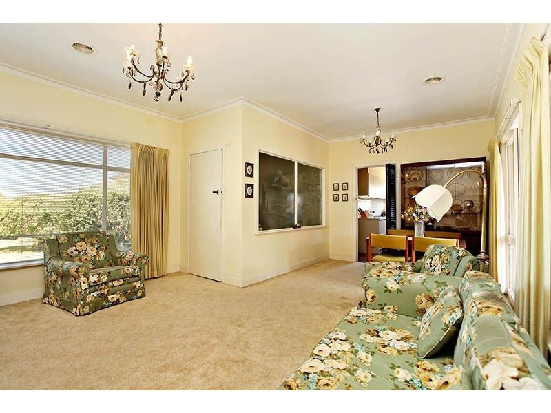 2 Kennedy Street, Glenroy VIC 3046