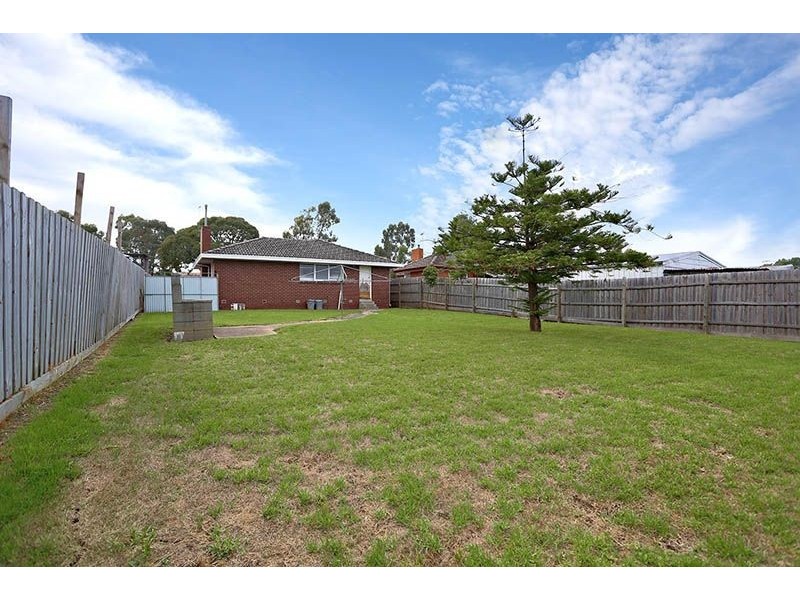 65 Corinella Crescent, Dallas VIC 3047