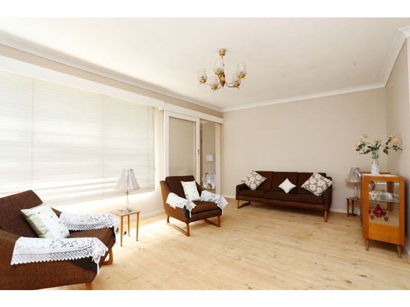 65 Corinella Crescent, Dallas VIC 3047