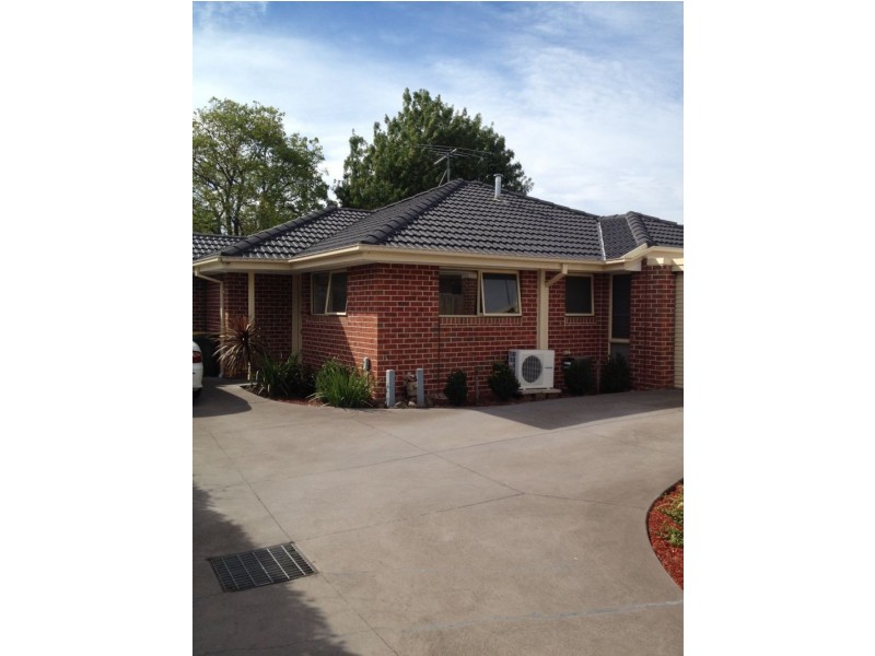 2/32 Salisbury Street, Glenroy VIC 3046