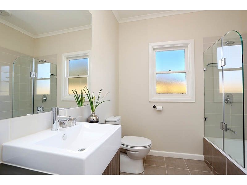 1/36 Trevannion Street, Glenroy VIC 3046