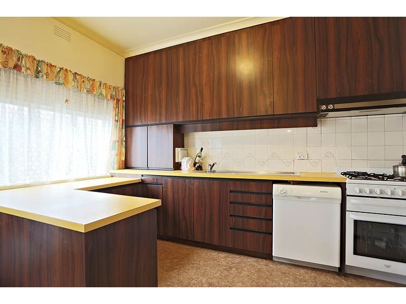 126 East Street, Hadfield VIC 3046