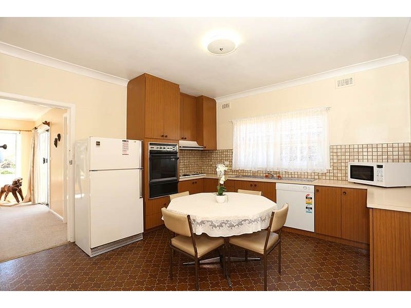 6 Caldwell Street, Glenroy VIC 3046