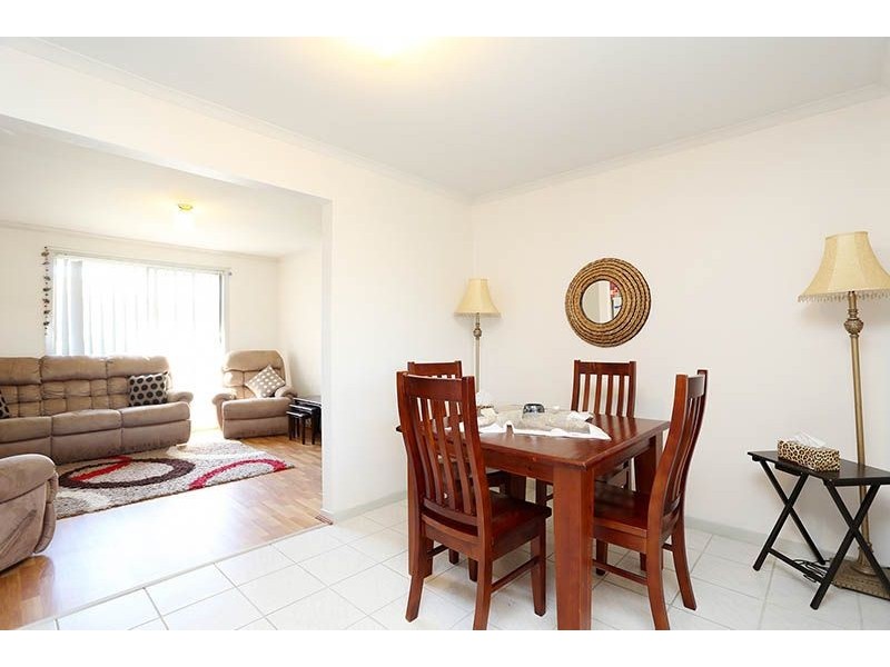 8/50 Rokewood Crescent, Meadow Heights VIC 3048