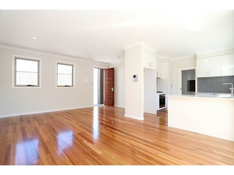 2/168 West Street, Hadfield VIC 3046