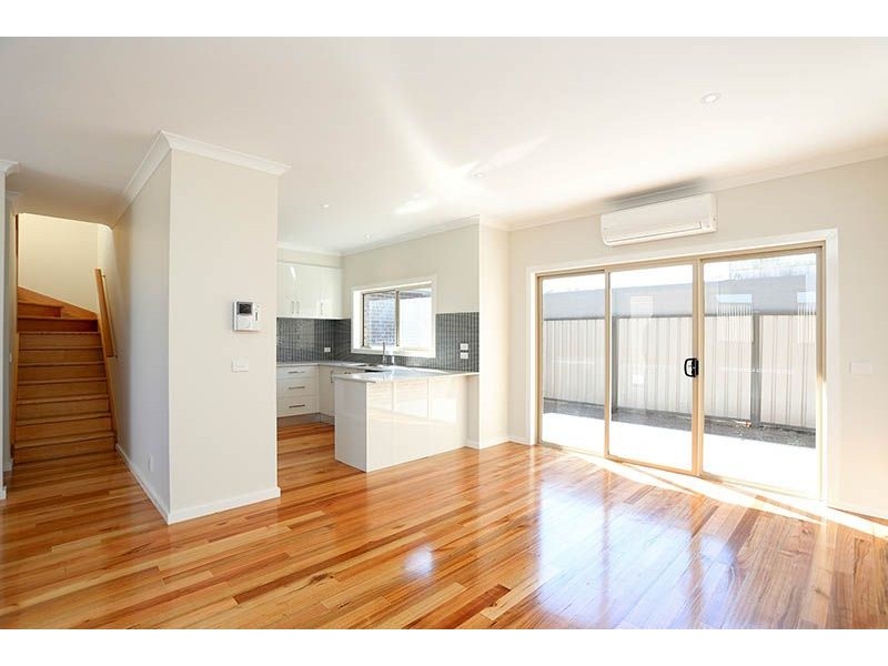 2/168 West Street, Hadfield VIC 3046