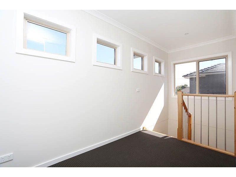 2/168 West Street, Hadfield VIC 3046