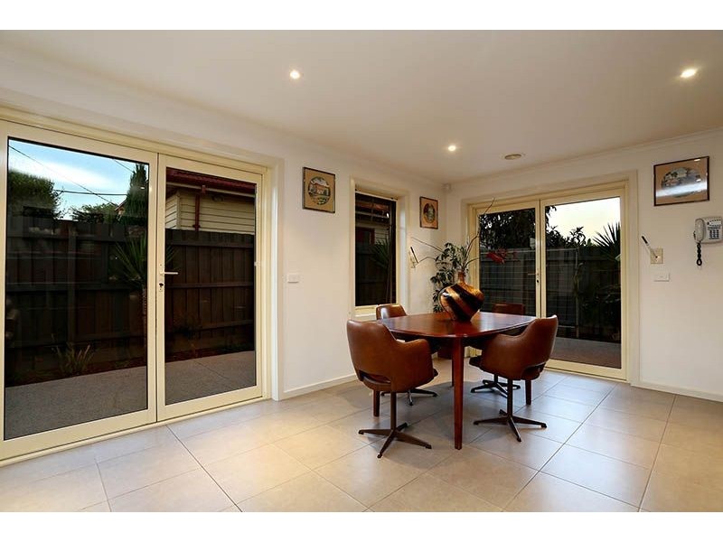 24A Isla Avenue, Glenroy VIC 3046