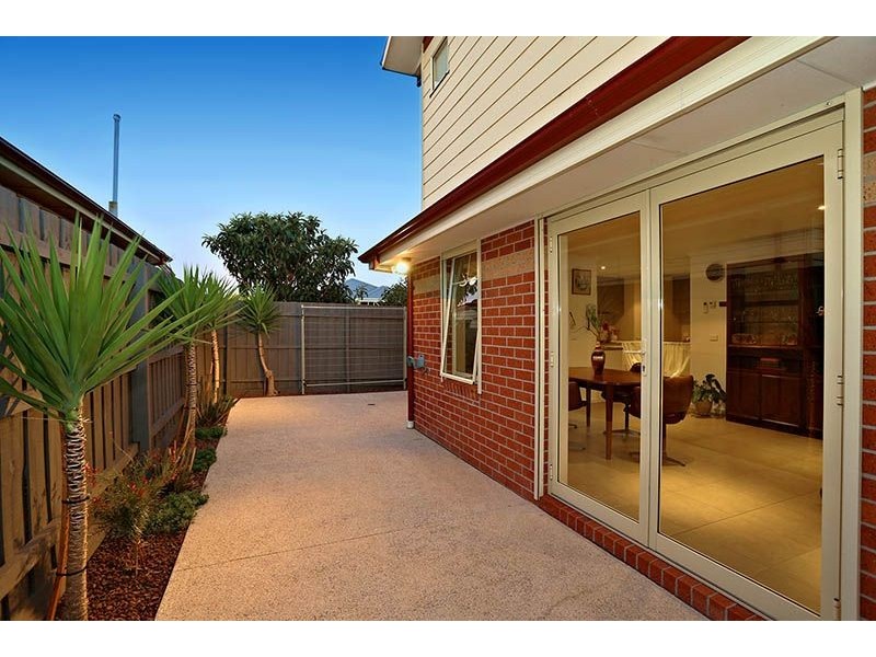 24A Isla Avenue, Glenroy VIC 3046