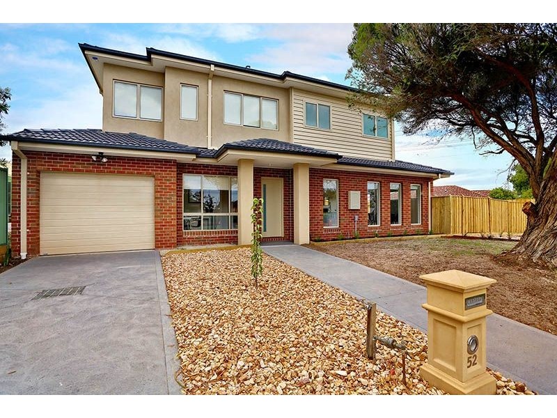 52 Tarana Avenue, Glenroy VIC 3046