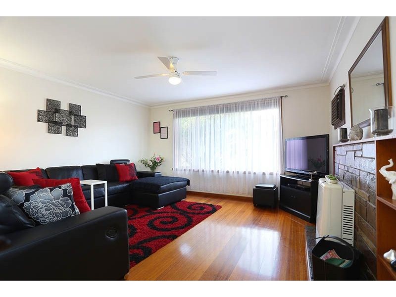 123 Outlook Drive, Glenroy VIC 3046