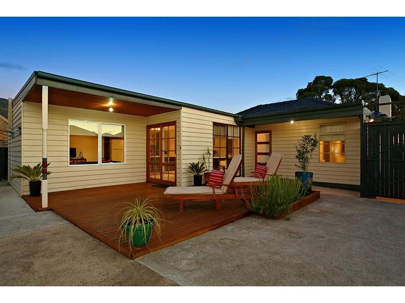 52 Sutherland Street, Hadfield VIC 3046