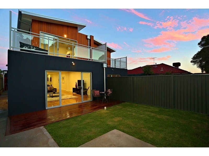 33A Farview Street, Glenroy VIC 3046