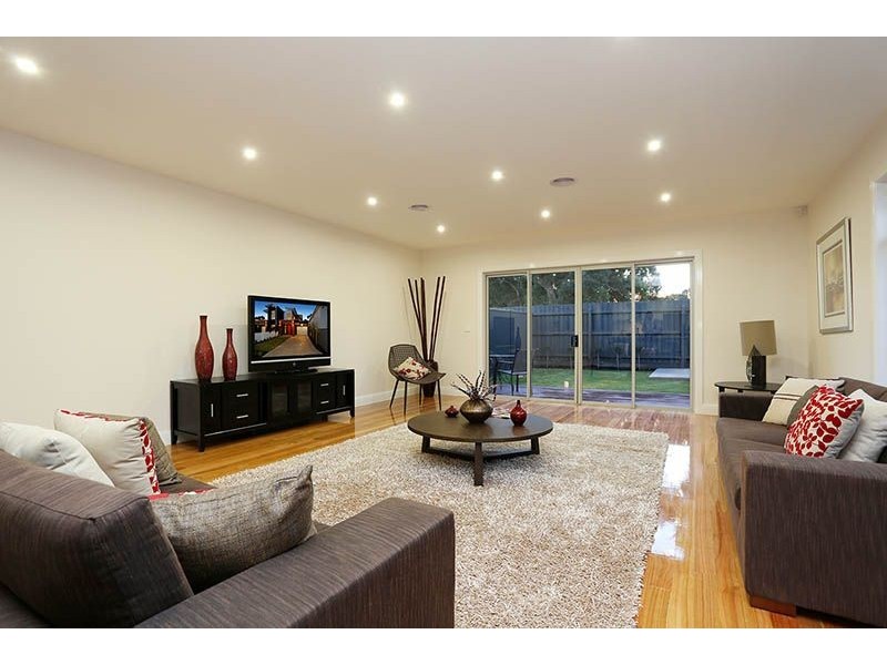 33A Farview Street, Glenroy VIC 3046