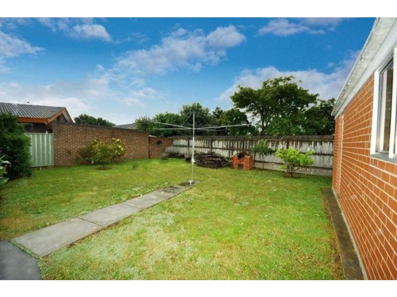 28 Dawson Street, Tullamarine VIC 3043