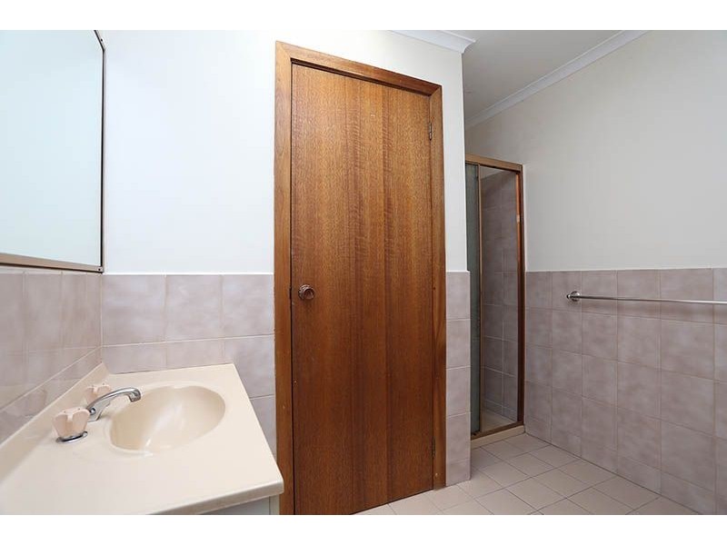 3/14 Gladstone Parade, Glenroy VIC 3046