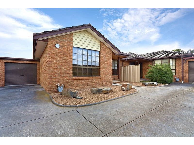 3/14 Gladstone Parade, Glenroy VIC 3046