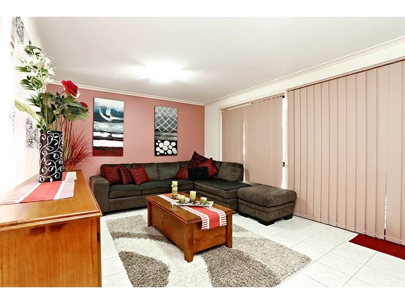 30 Jasmine Court, Meadow Heights VIC 3048