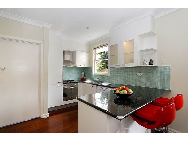 1/99 View Street, Glenroy VIC 3046