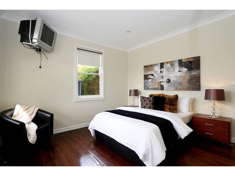 1/99 View Street, Glenroy VIC 3046