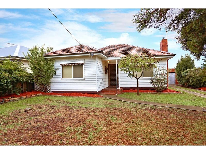 38 Paget Avenue, Glenroy VIC 3046