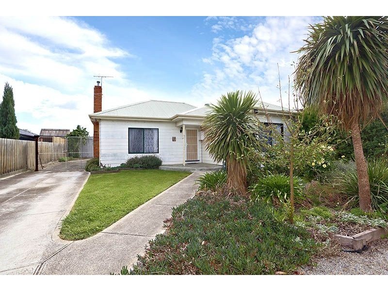 6 Eileen Street, Hadfield VIC 3046