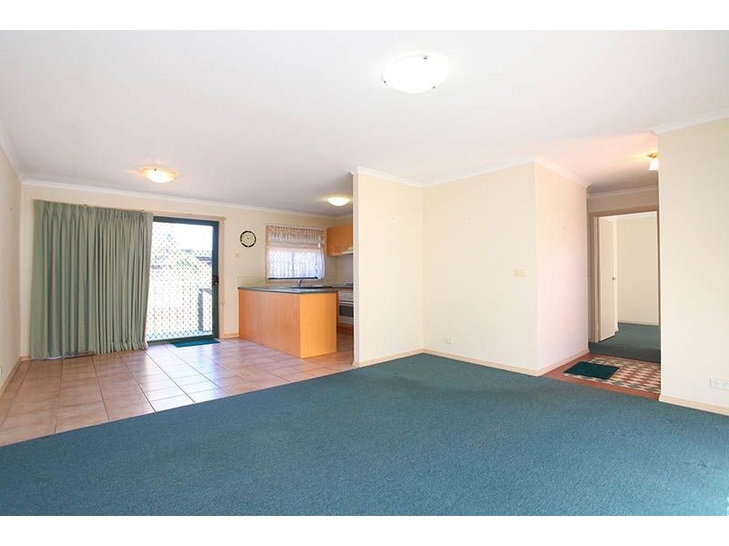 8/24 Widford Street, Glenroy VIC 3046