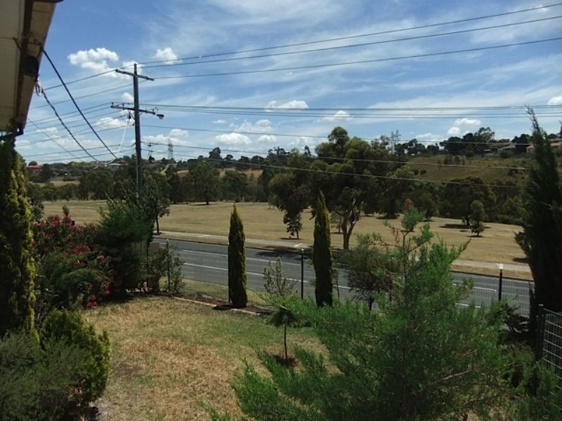52 Ripplebrook Drive, Broadmeadows VIC 3047