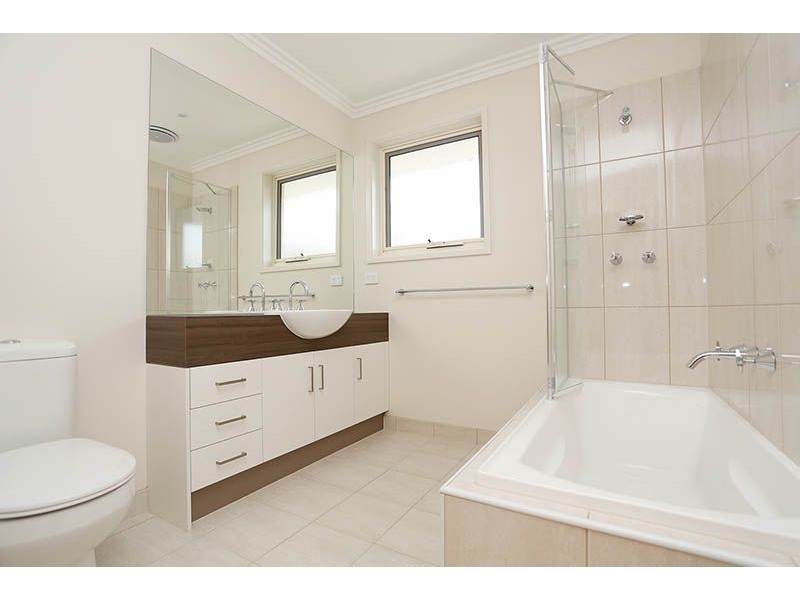 33a Evell Street, Glenroy VIC 3046