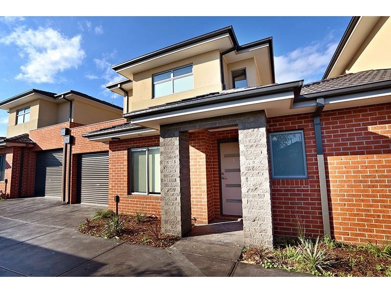 2/12 Stewart Street, Pascoe Vale VIC 3044