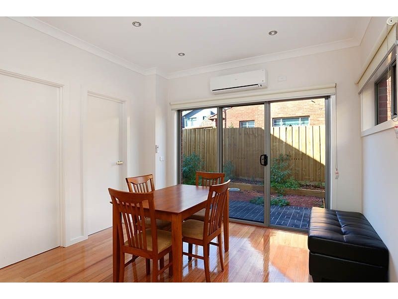 2/12 Stewart Street, Pascoe Vale VIC 3044