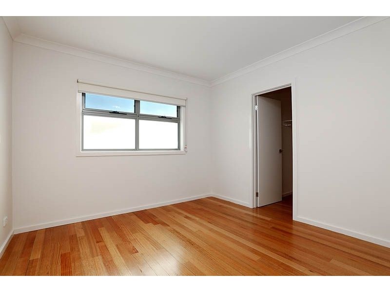 2/12 Stewart Street, Pascoe Vale VIC 3044