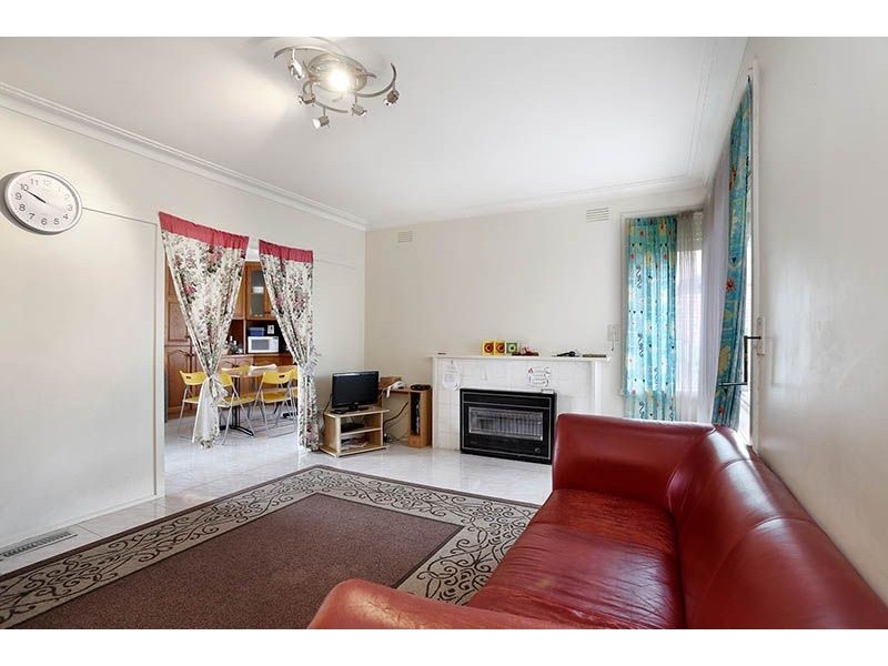 4 Ogden Street, Glenroy VIC 3046