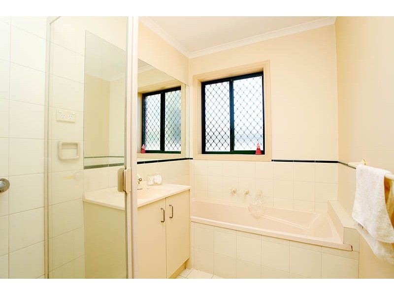 8/24 Widford Street, Glenroy VIC 3046
