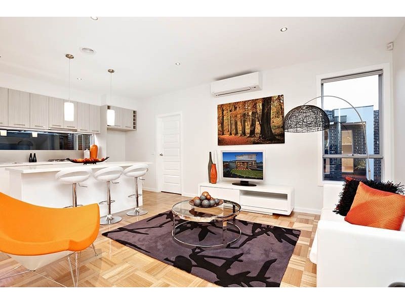 2/6 Justin Avenue, Glenroy VIC 3046