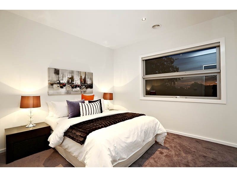 2/6 Justin Avenue, Glenroy VIC 3046