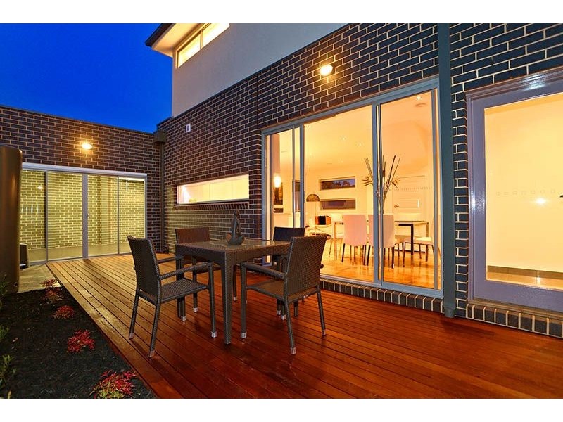 2/6 Justin Avenue, Glenroy VIC 3046