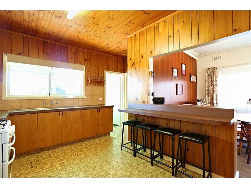 16 Valencia Street, Glenroy VIC 3046