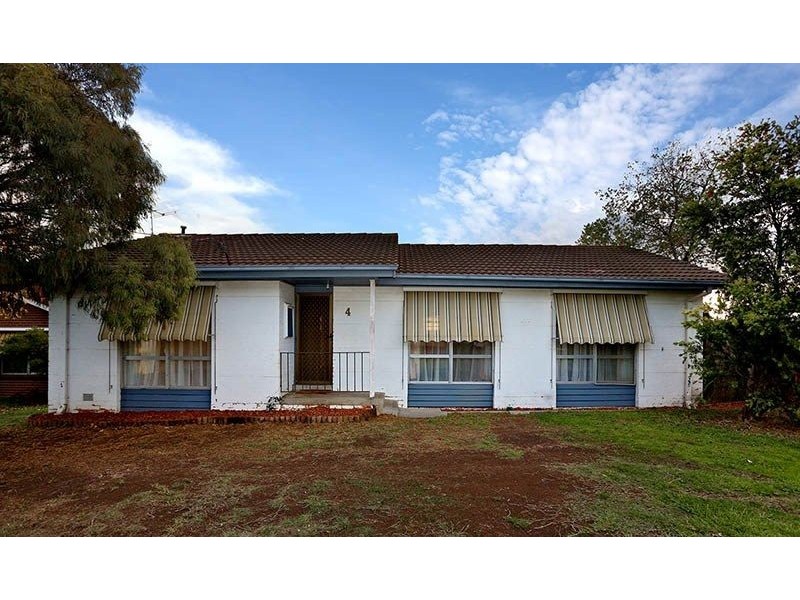 4 Fraser Court, Jacana VIC 3047