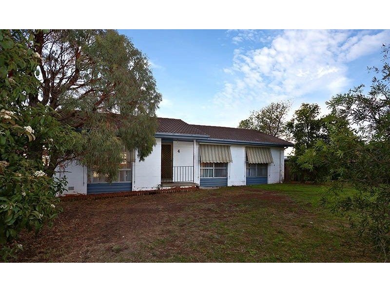 4 Fraser Court, Jacana VIC 3047