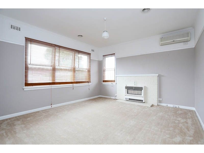 85 Paget Avenue, Glenroy VIC 3046