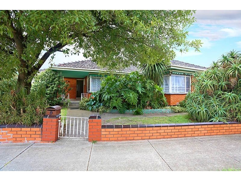 9 McDonald Place, Glenroy VIC 3046