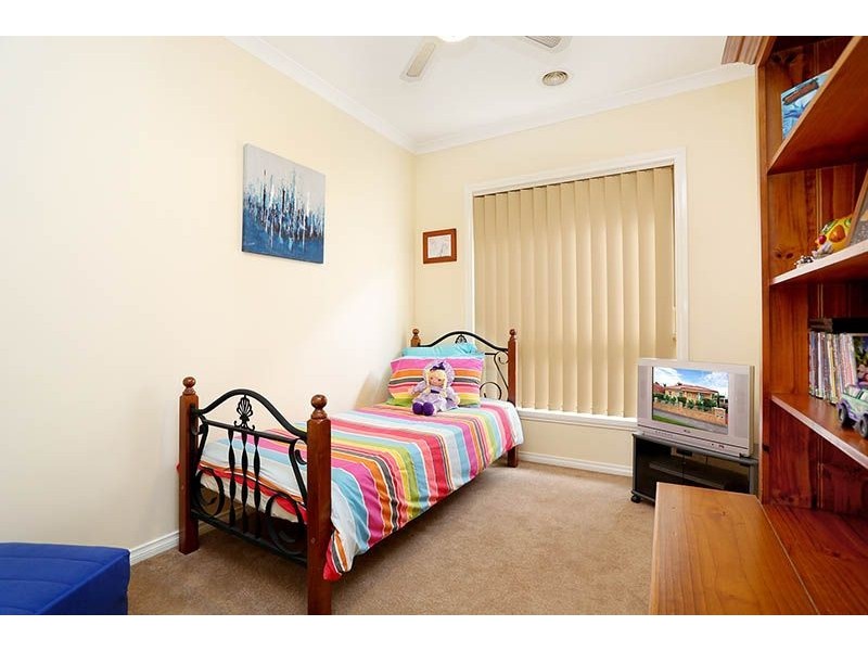 1/116 View Street, Glenroy VIC 3046