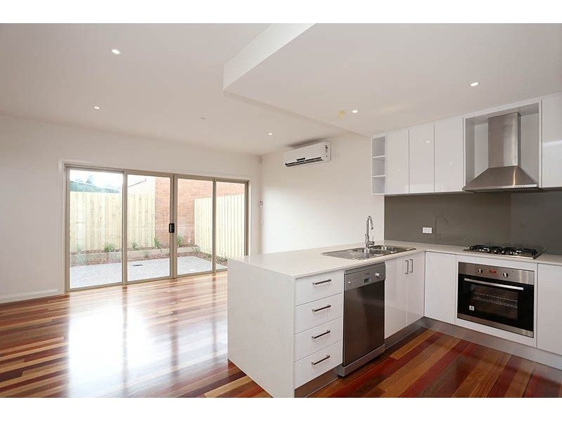 23 Regent Street, Hadfield VIC 3046