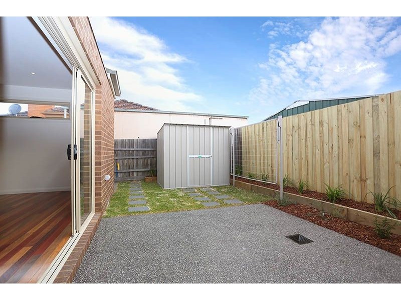 23 Regent Street, Hadfield VIC 3046